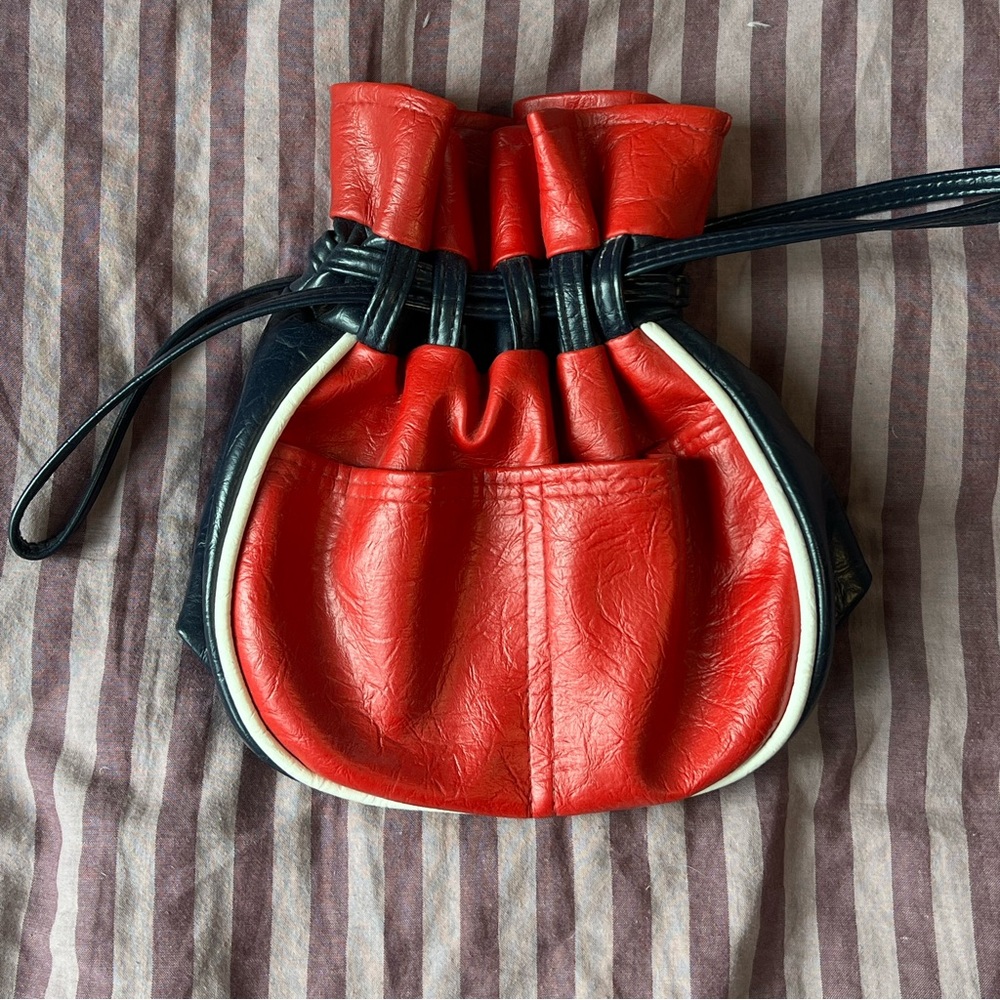 RARE COLOR WAY LEATHER VINTAGE BUCKET BAG